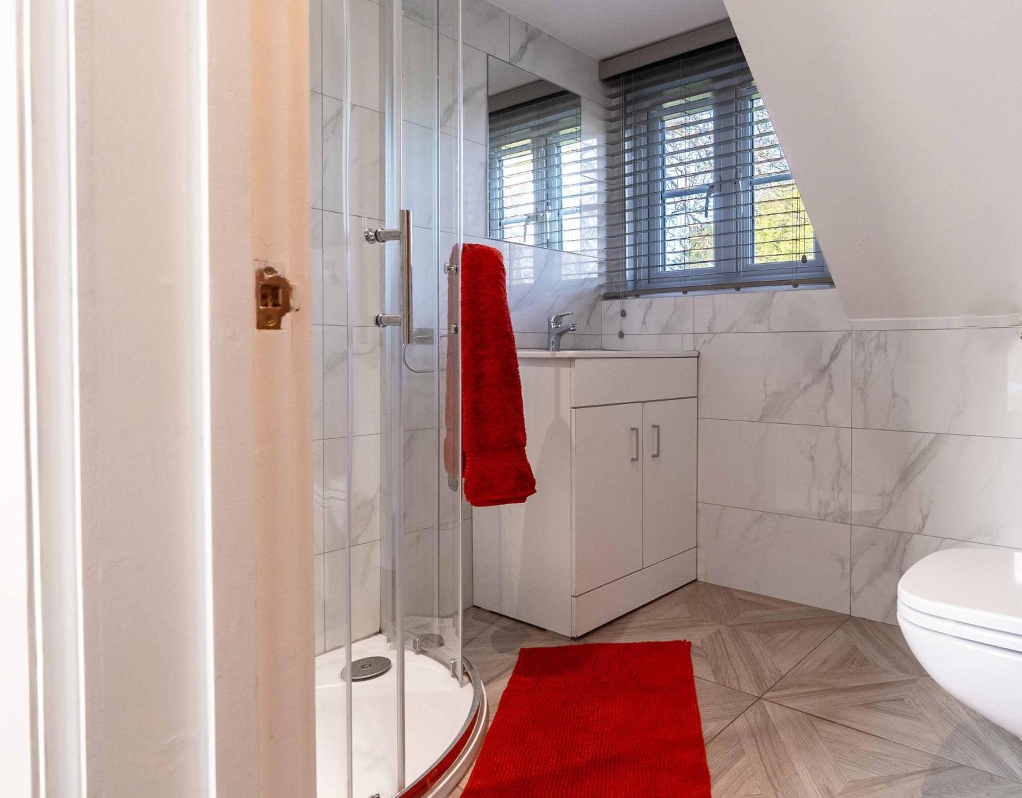 Forest Studio Apartment Gated Parking On 2 Acres Garden チズルハースト エクステリア 写真
